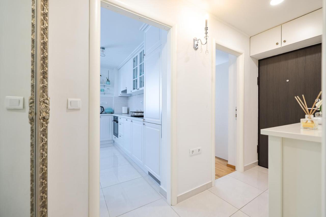 Two Bedroom Apartment With A Balcony Relja Zára Kültér fotó